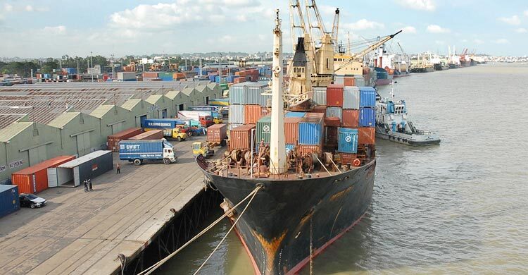 সেবার সমন্বয়-প্রযুক্তিনির্ভর বন্দর চান ব্যবসায়ীরা