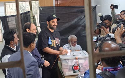 ভোট দিলেন তামিম ইকবাল
