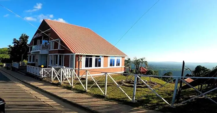 পাহাড়ের সৌন্দর্য: প্রকৃতির এক অনন্য রূপ সাজেক