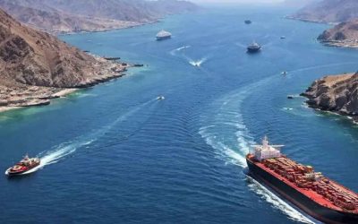 নাফ নদী থেকে ৩ নৌকাসহ ১৩ জেলেকে ধরে নিয়ে গেছে আরাকান আর্মি