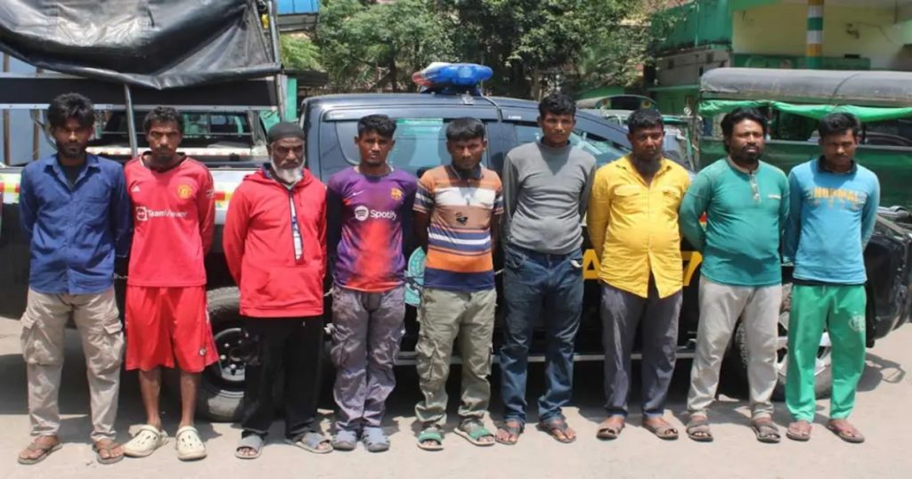 পতেঙ্গায় ১৫ কোটি টাকার ইয়াবাসহ ৯ কারবারি আটক